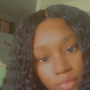 Meet your Posher, Andreana